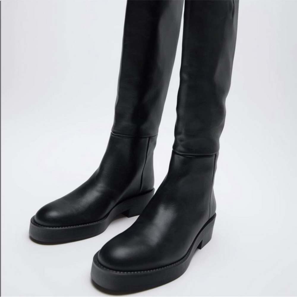 ZARA Flat Heel Knee-High Leather Boots